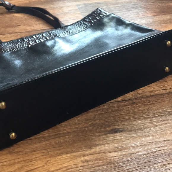 Brahmin black and pecan croc medium tote - Picture 2 of 4